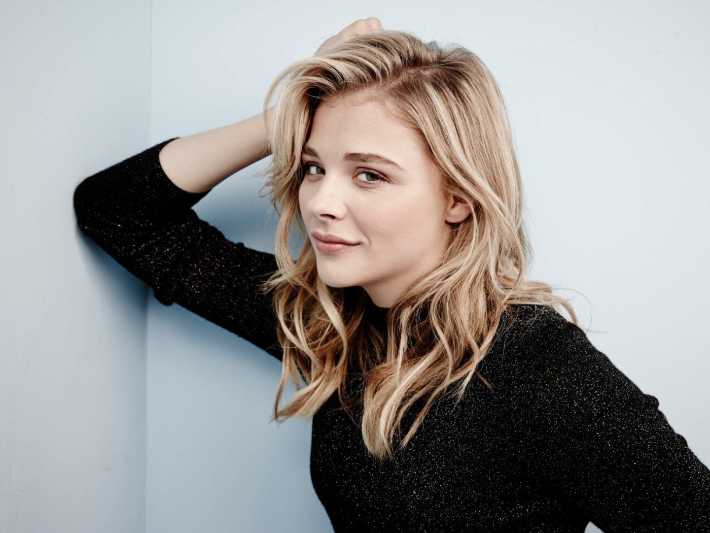Красивая актриса блондинка Хлоя Мориц