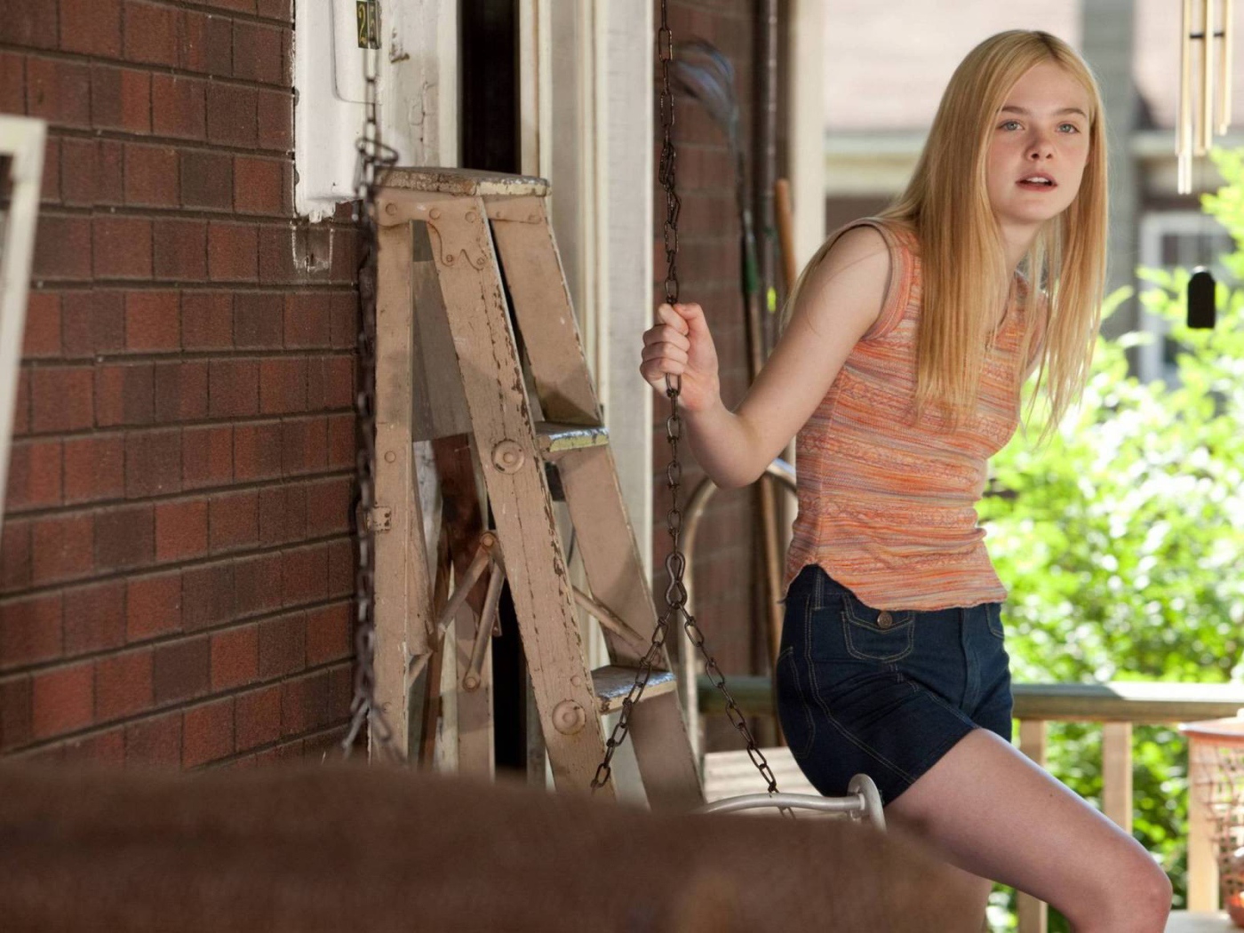 Девушка модель Элли Фанинг