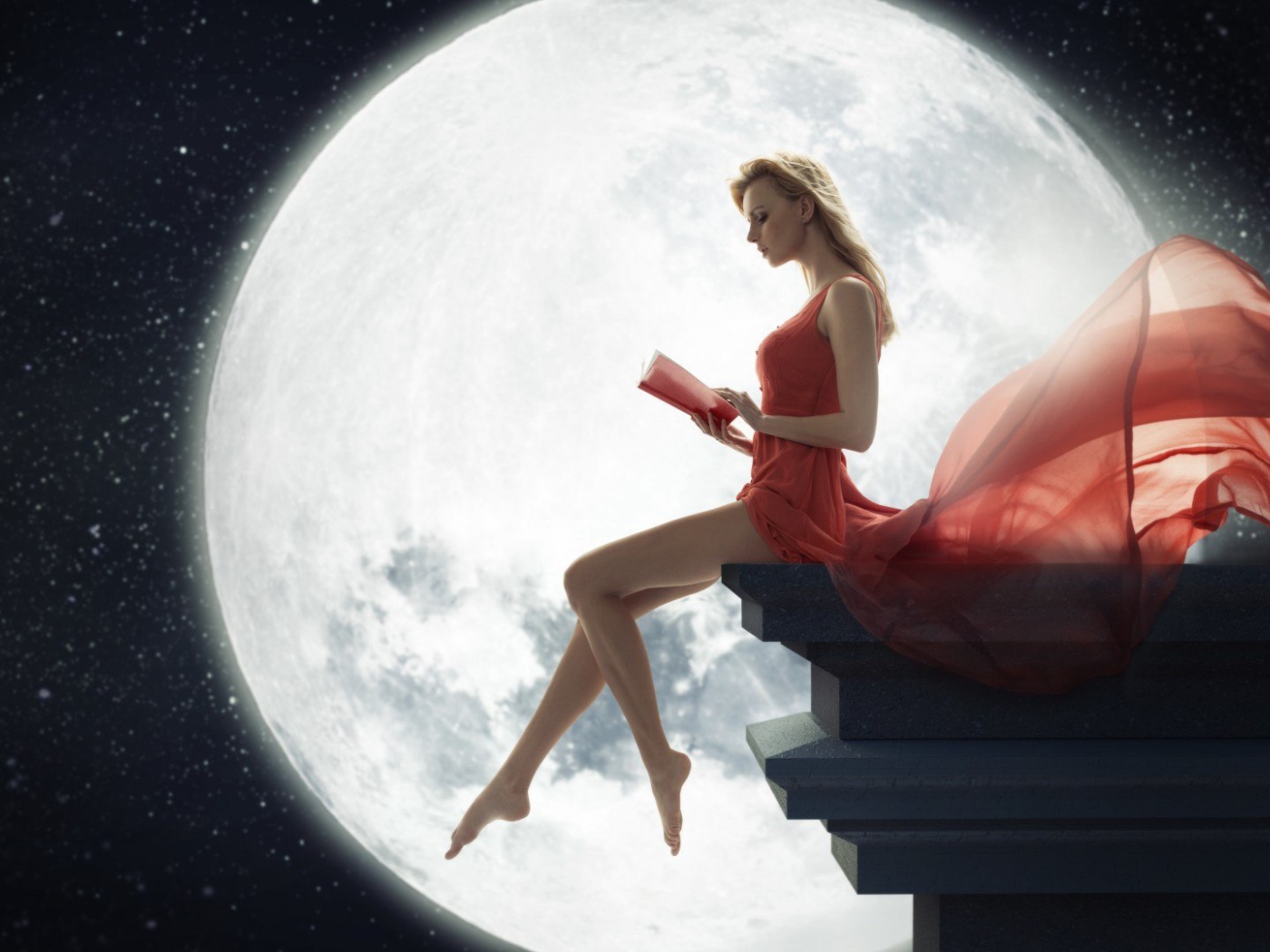 Девушка на фоне Луны читает книгу