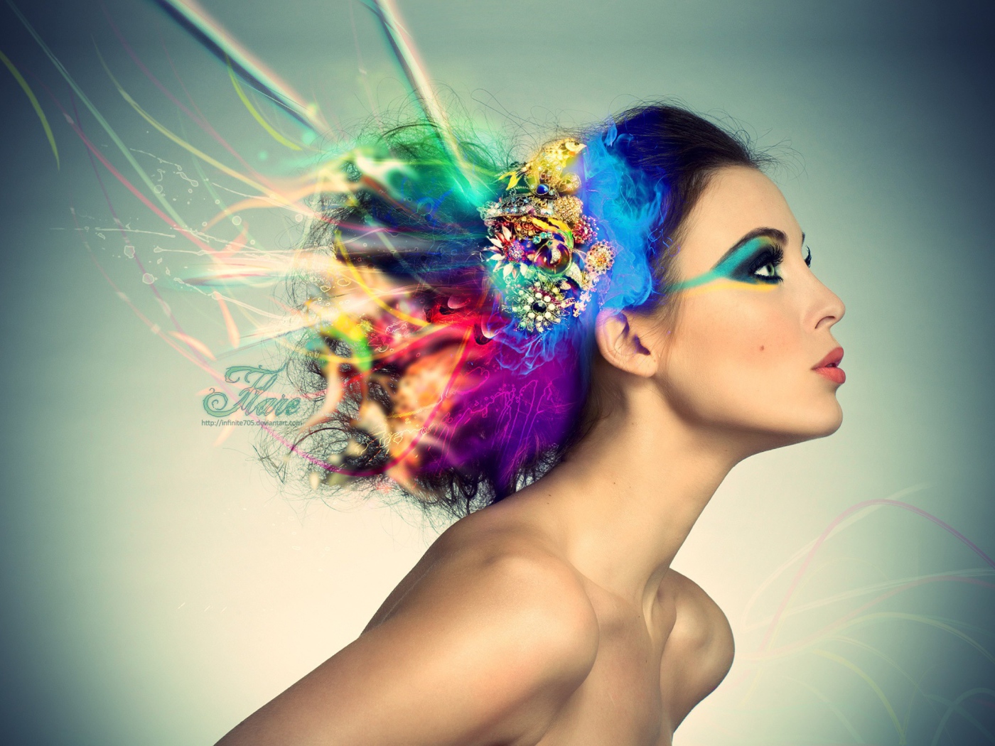 Радуга в волосах у девушки