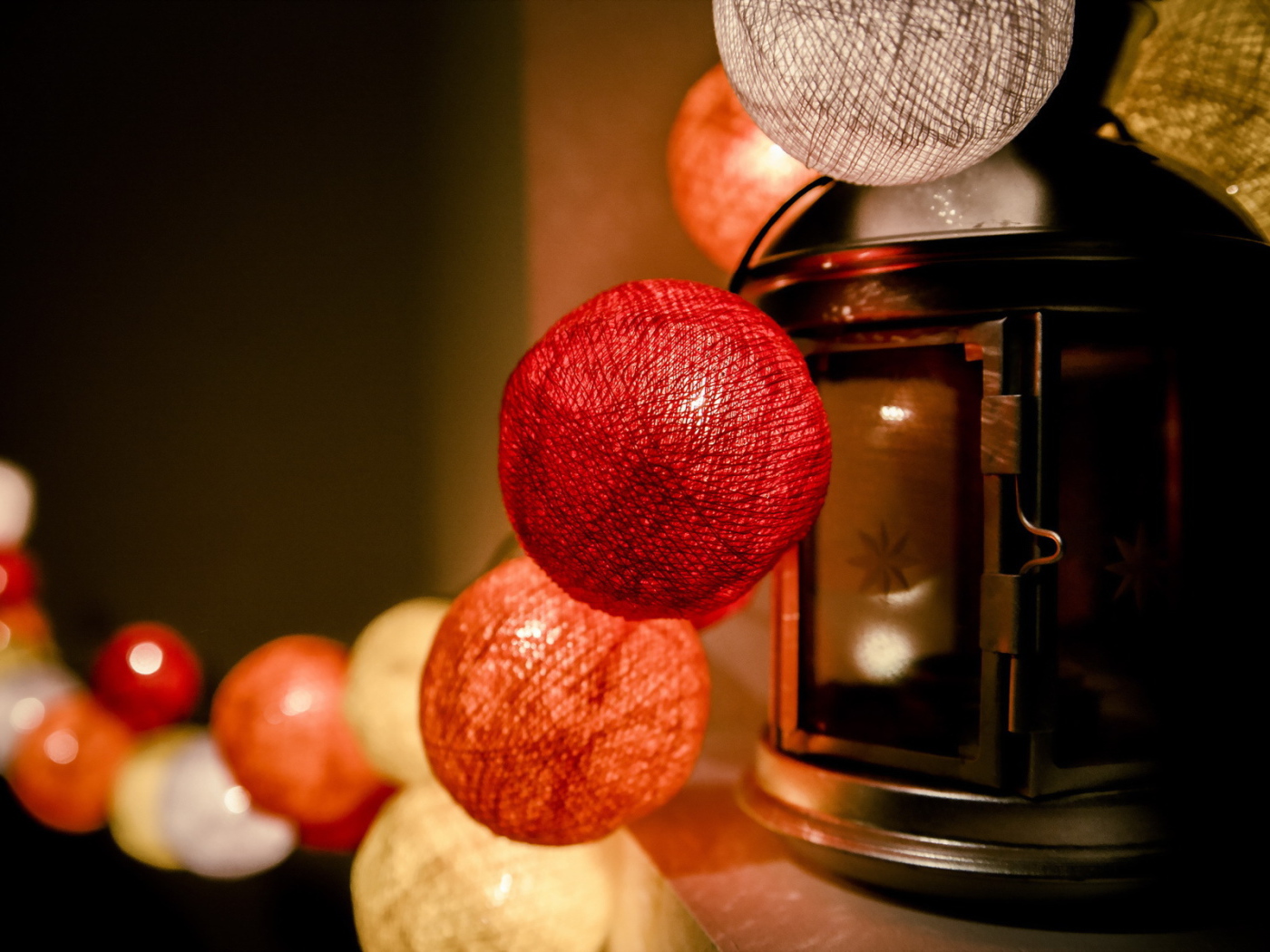 Праздничные фонари