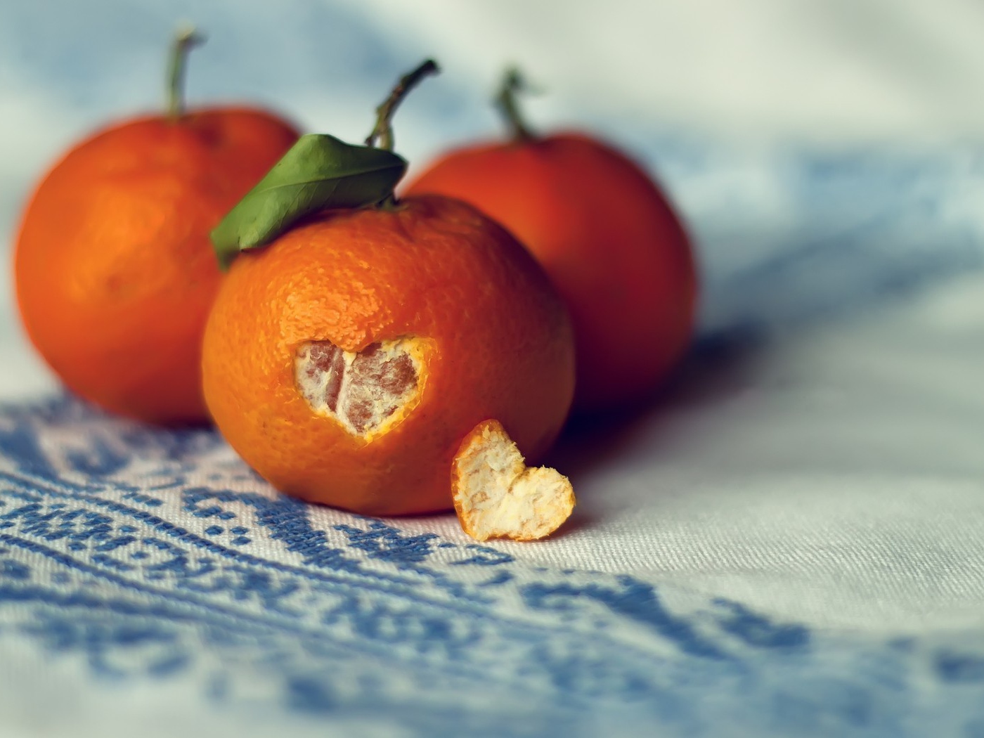 Сердце в кожуре апельсина