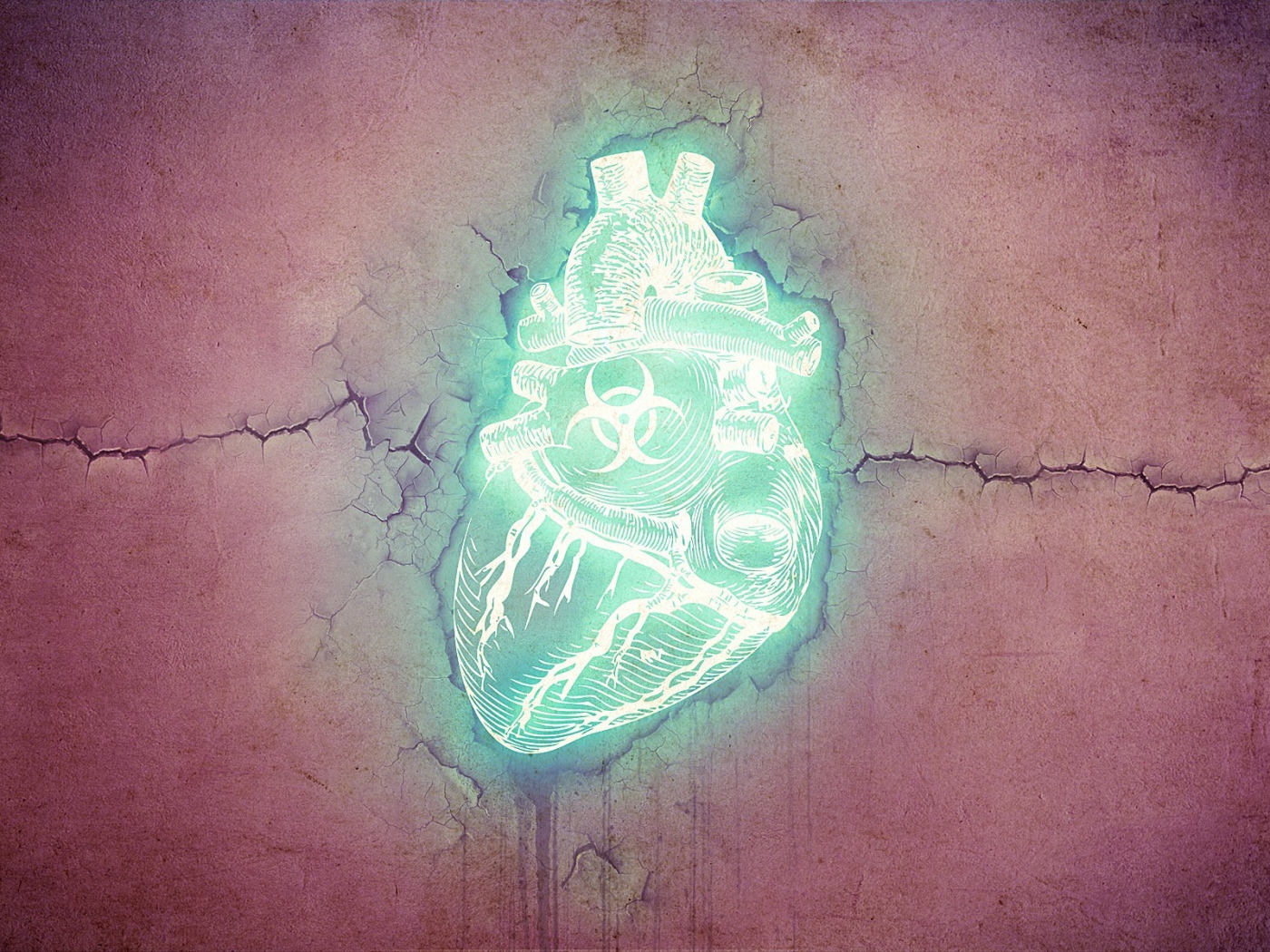 Неоновое сердце в розовом камне