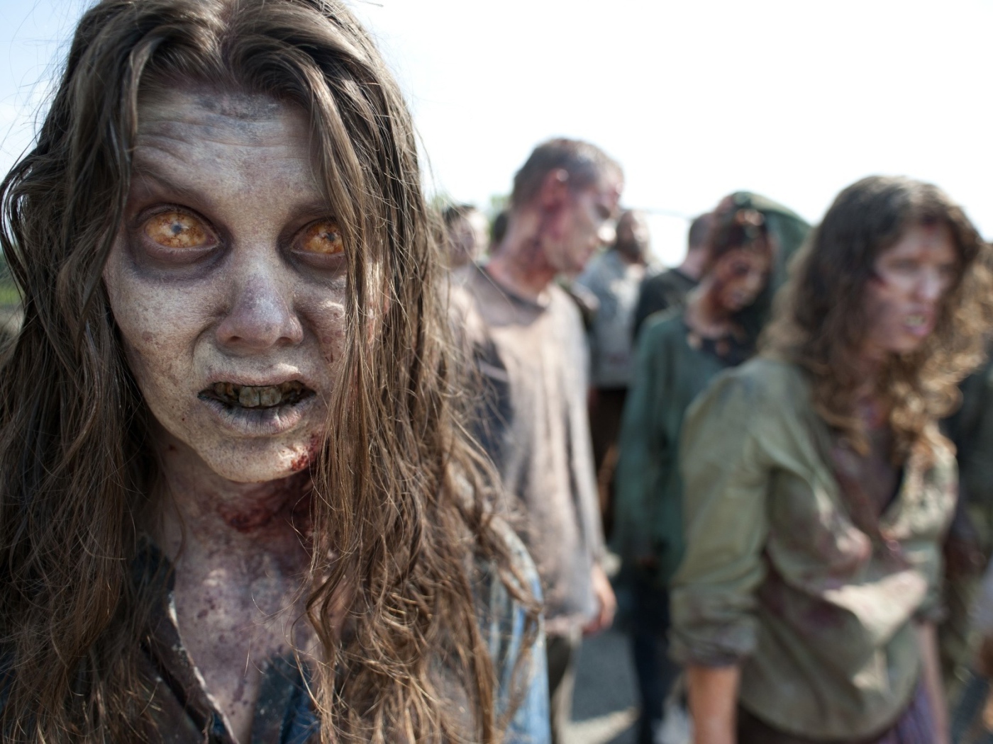 Нашествие зомби из Ходячих мертвецов