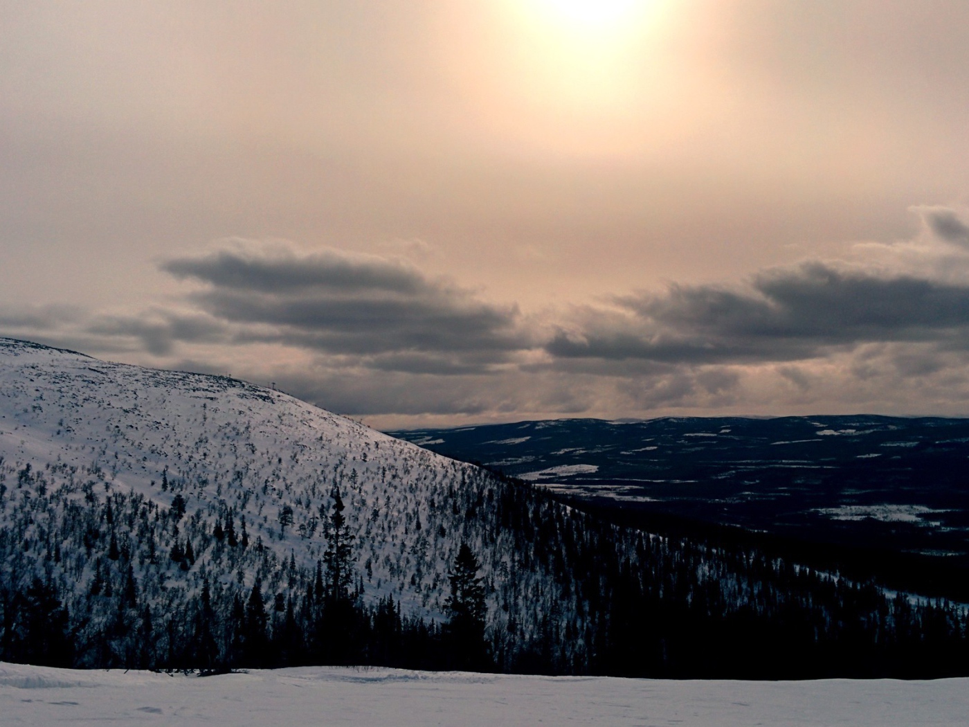 Покрытая снегом гора, Швеция