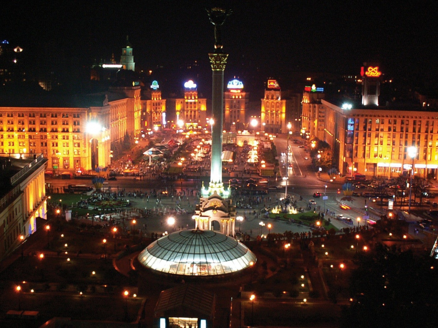 Центральная площадь Киева, Украина