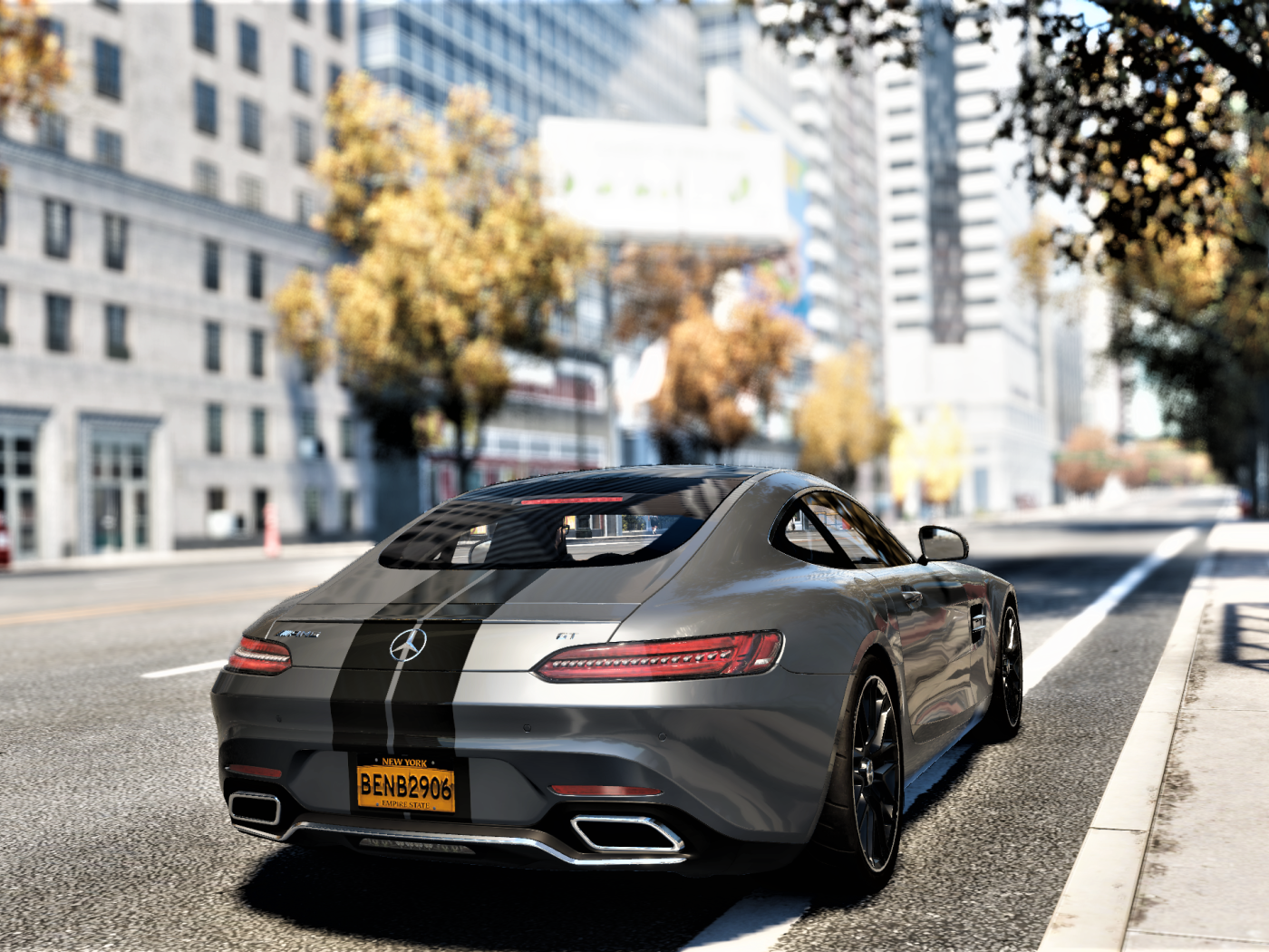 Спортивный автомобиль Mercedes-AMG GT вид сзади 