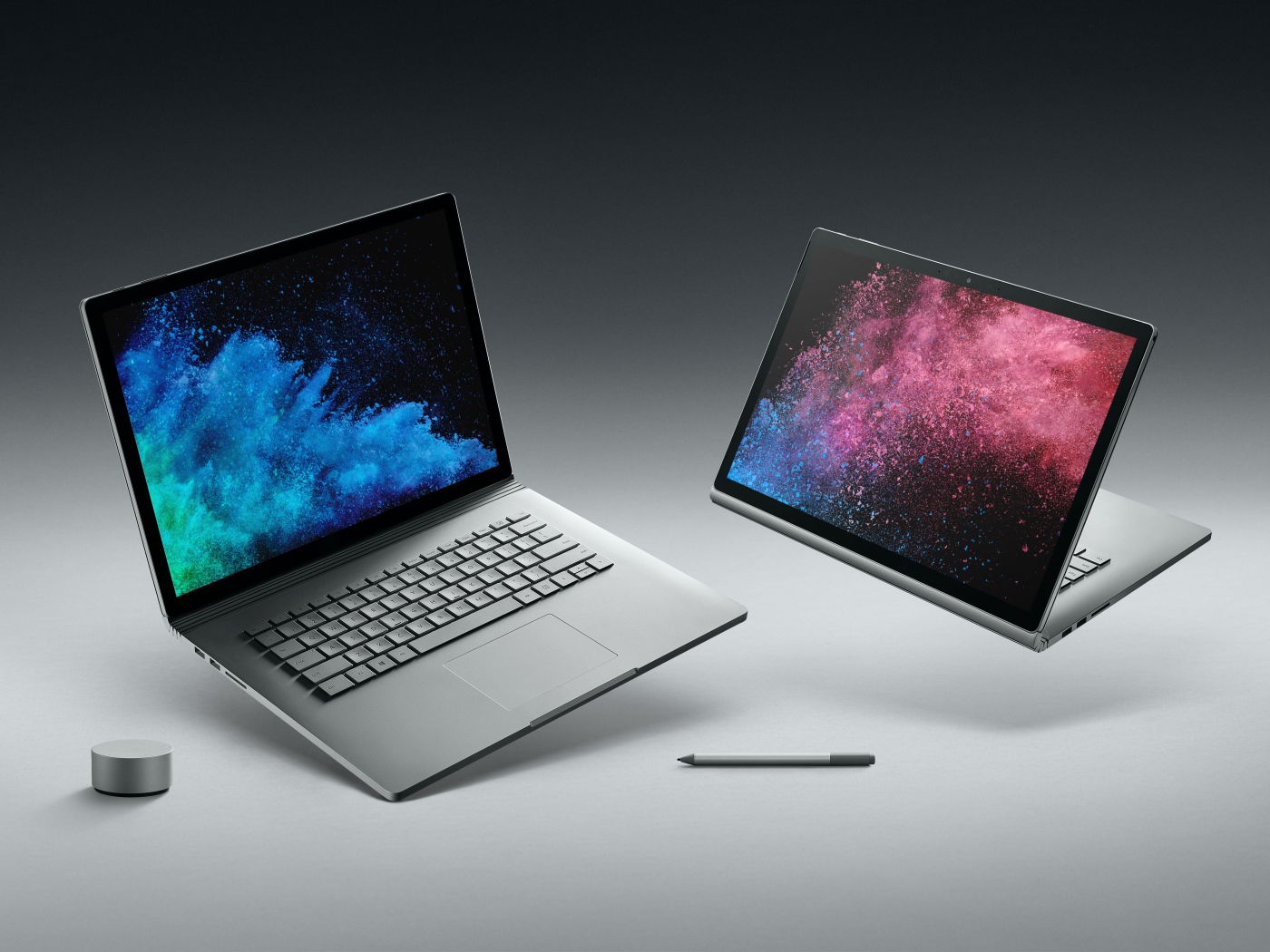 Стильные  ноутбуки Microsoft Surface Book 2, 2017 на сером фоне