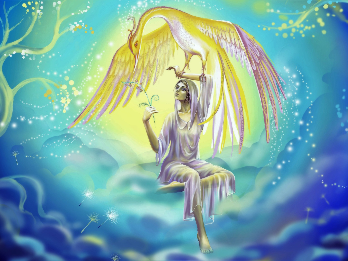 Красивая фантастическая девушка держит на руке птицу феникс