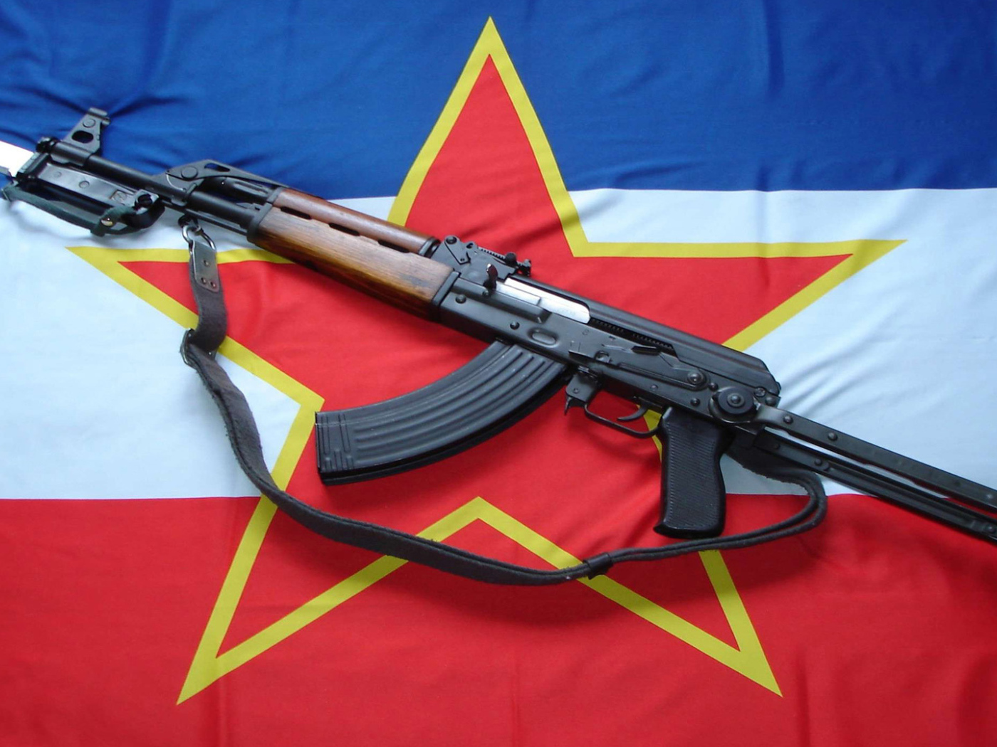 Настоящему защитнику на 23 февраля 