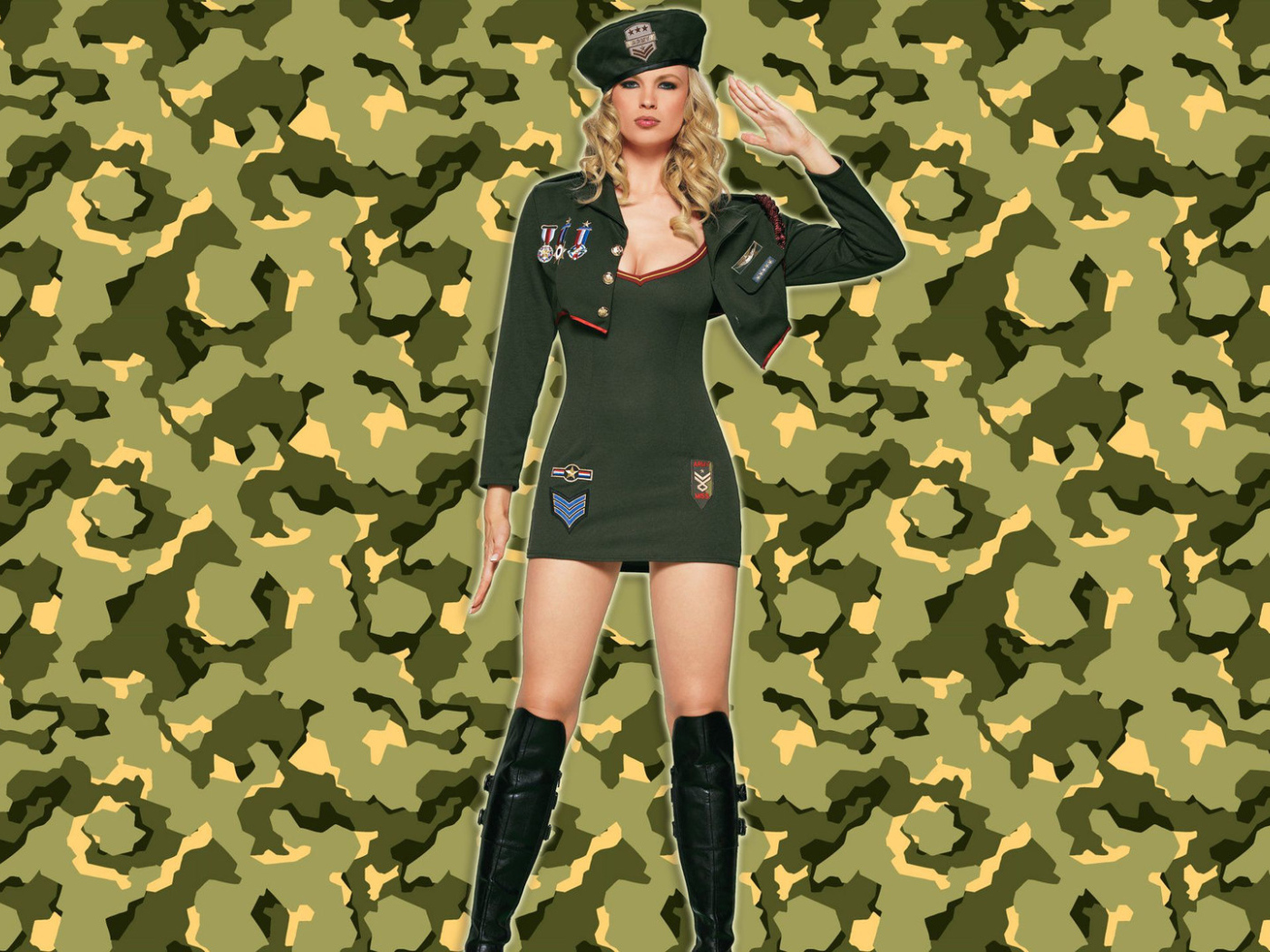 Настоящая защитница отечества 