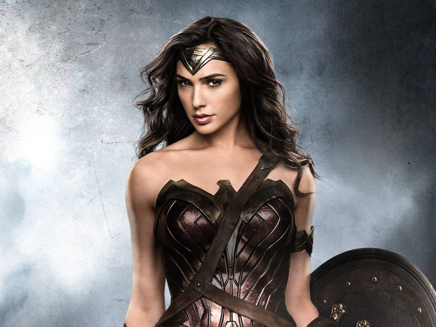 Главная героиня фильма Чудо - женщина 2017  