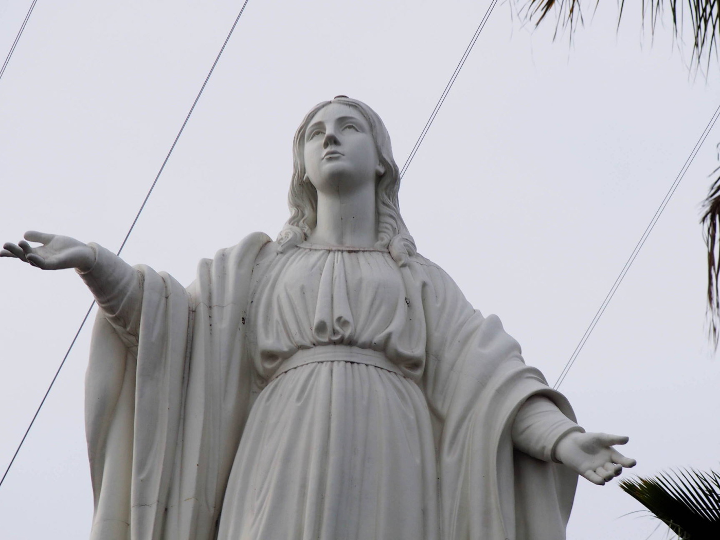 Богородица Консепсьон на холме Сан Кристобаль, Сантьяго, Чили 