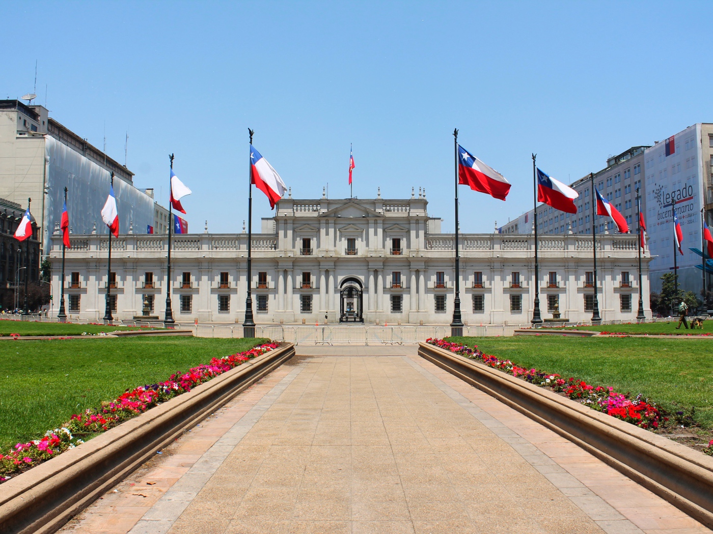 Дворец президента Ла-Монеда, Сантьяго Чили 