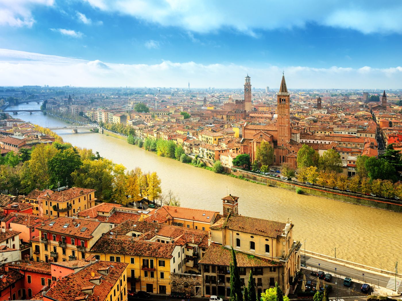 Панорама города Верона, Италия 