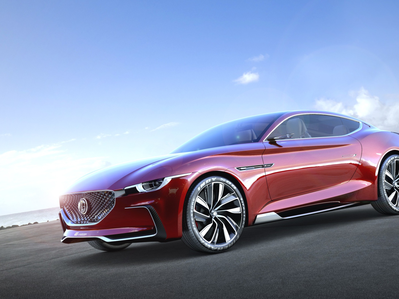 Электромобиль MG E-Motion, 2020 на фоне голубого неба