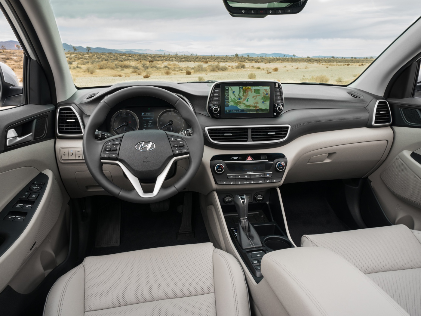 Кожаный салон автомобиля Hyundai Tucson 10, 2019