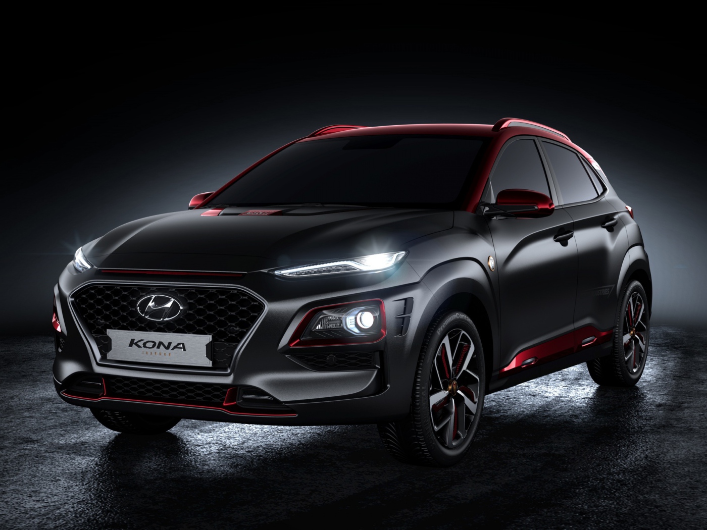 Стильный новый автомобиль Hyundai Kona, 2019 года с включенными фарами 