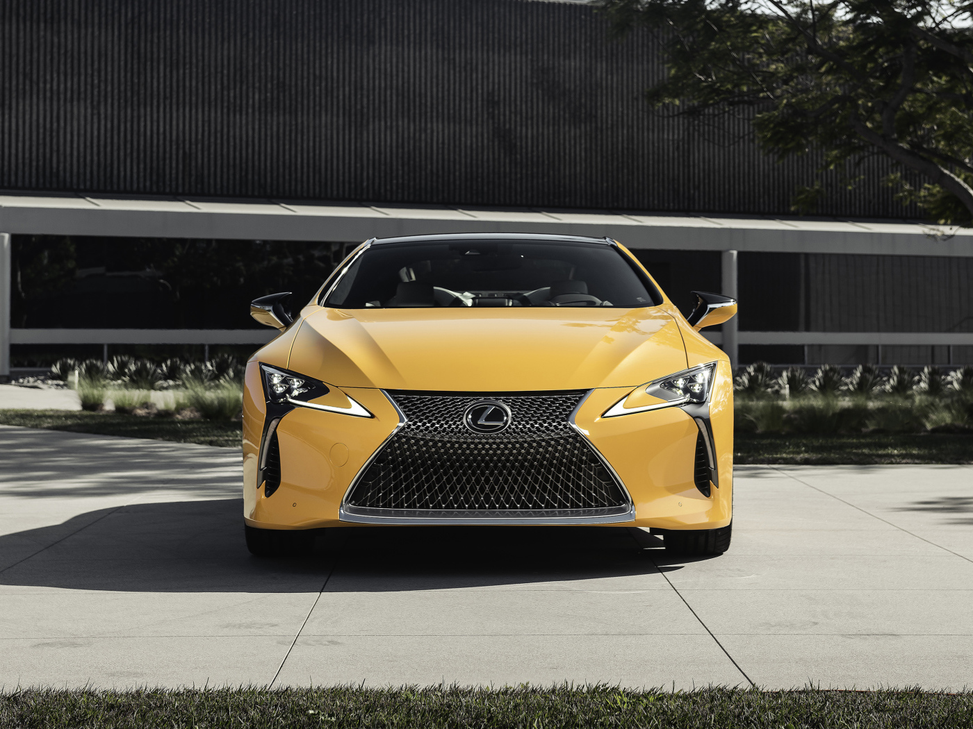 Автомобиль Lexus LC 500 Inspiration Concept, 2019 вид спереди