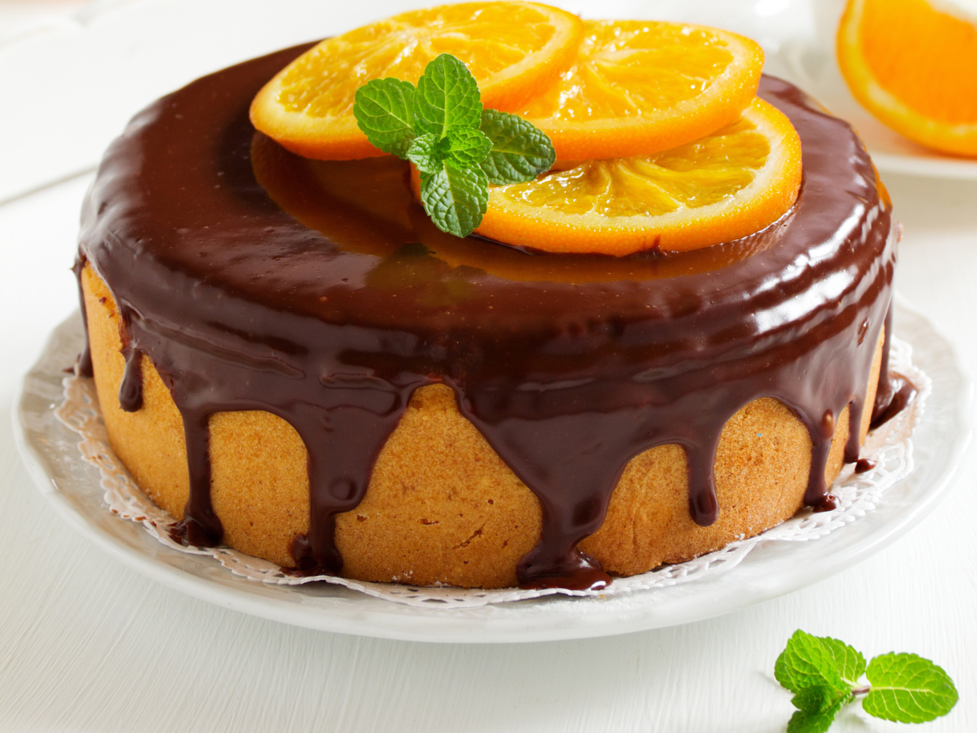 Праздничный пирог с шоколадом и апельсинами 