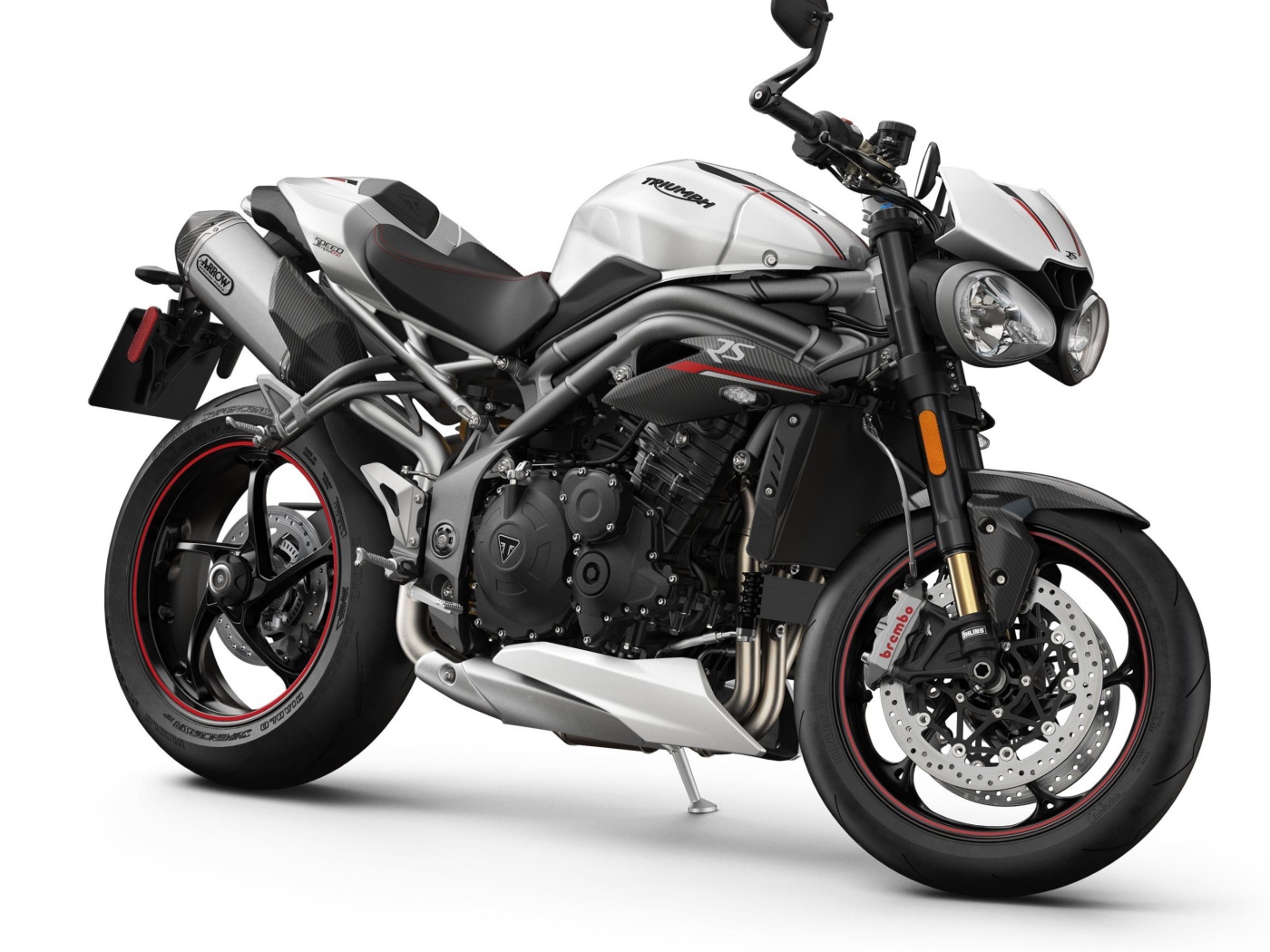 Мотоцикл Triumph Speed Triple RS, 2018 на белом фоне