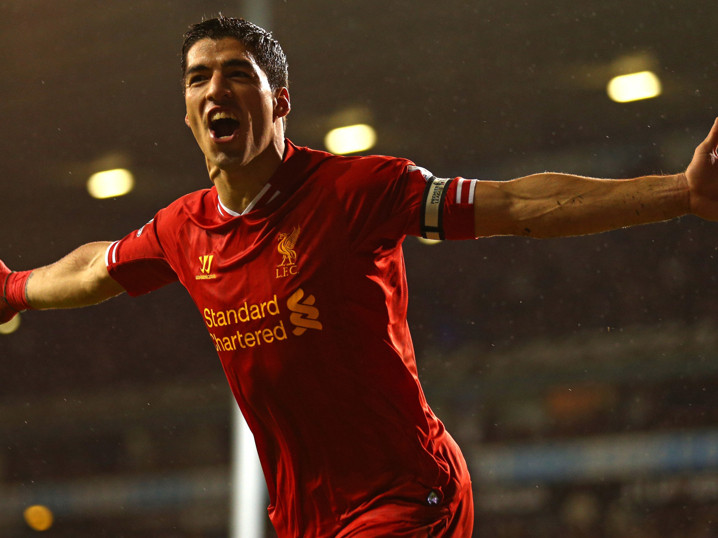 Уругвайский профессиональный футболист Луис Альберто Суарес