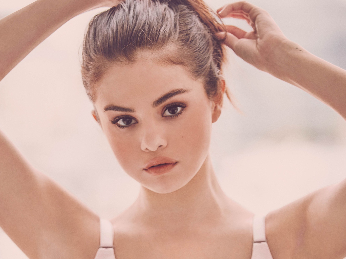 Молодая актриса и певица Селена Гомес