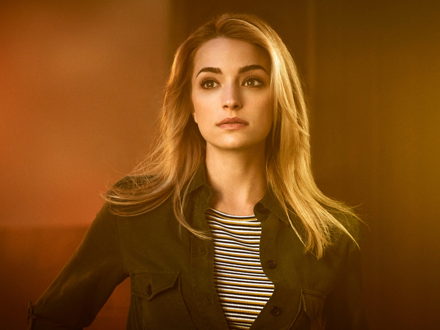 Молодая блондинка, актриса Брайан Хауи