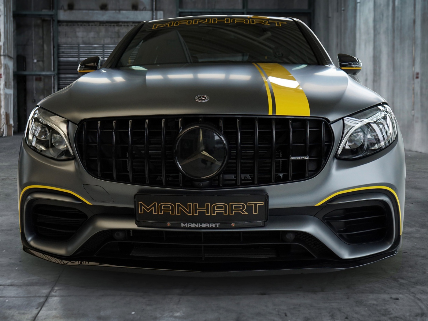 Спортивный автомобиль  Mercedes-AMG GLC 63 S Coupe 2019 года