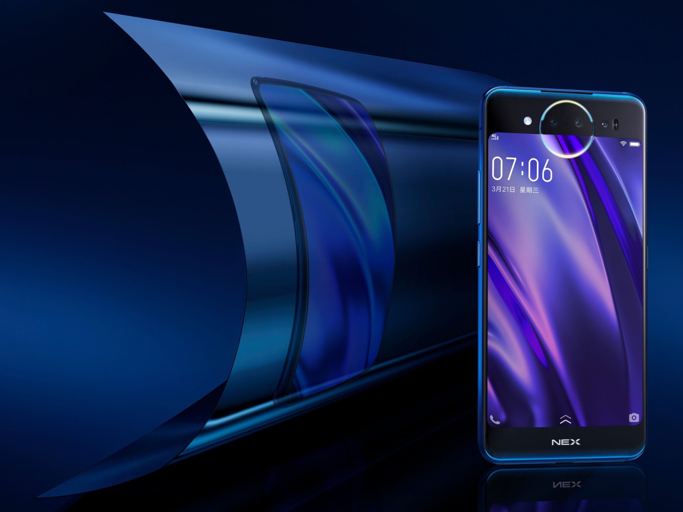 Новый красивый тонкий смартфон Vivo NEX Dual Display Edition на синем фоне