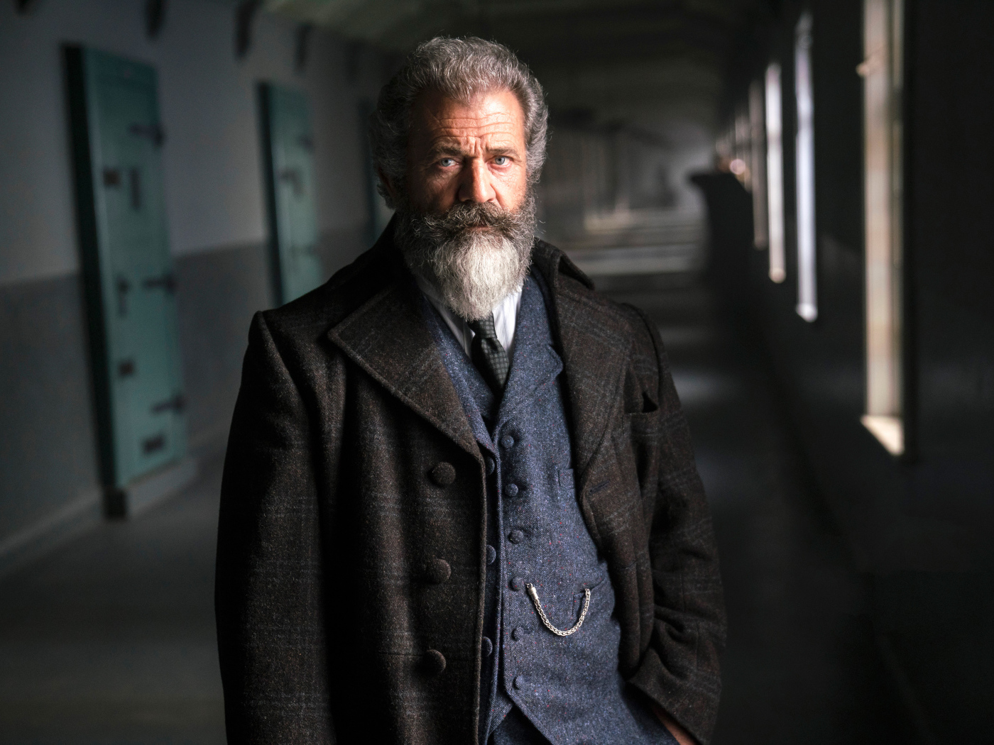 Популярный актер Мел Гибсон с бородой