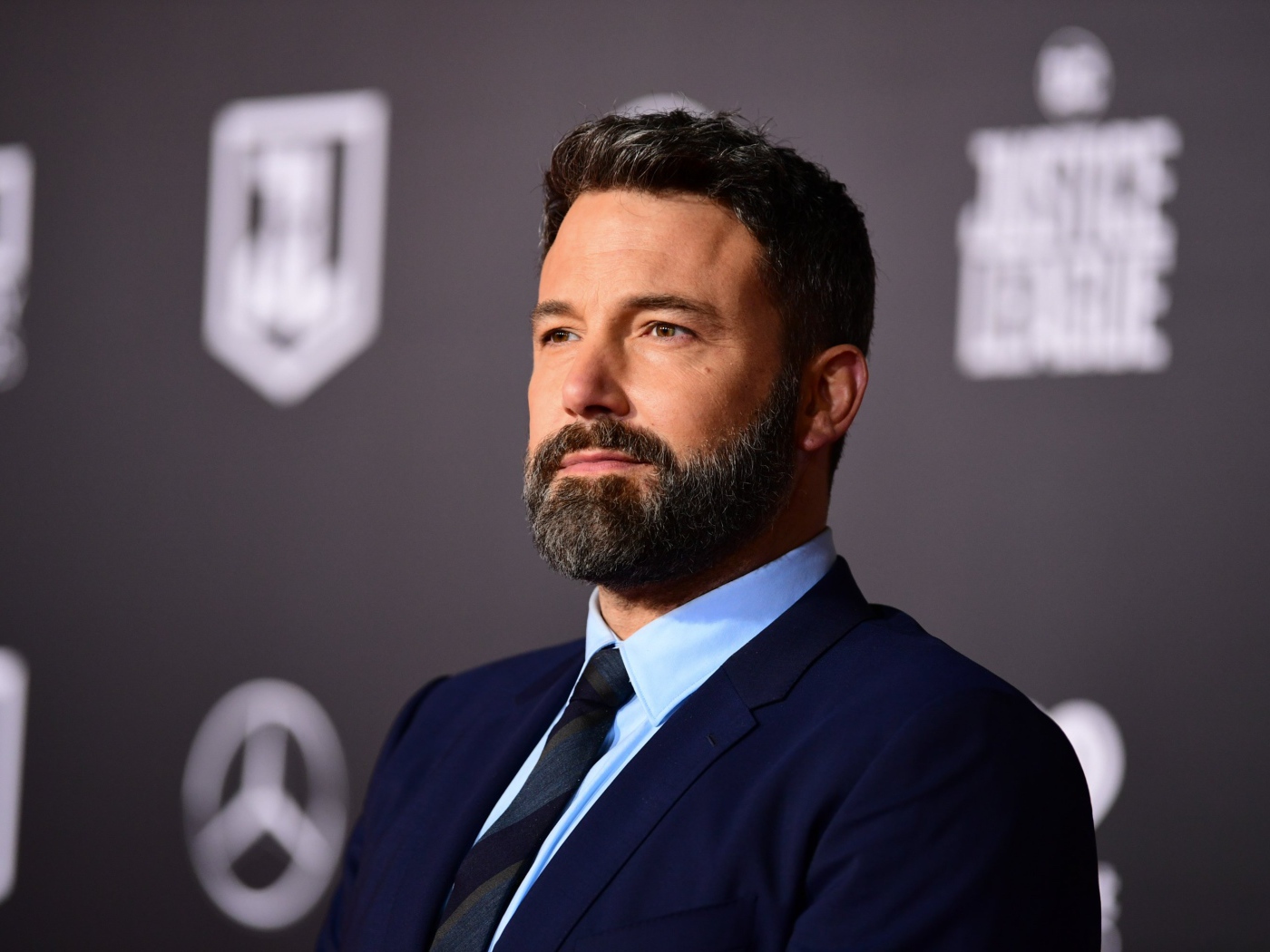 Стильный актер Бен Аффлек с бородой