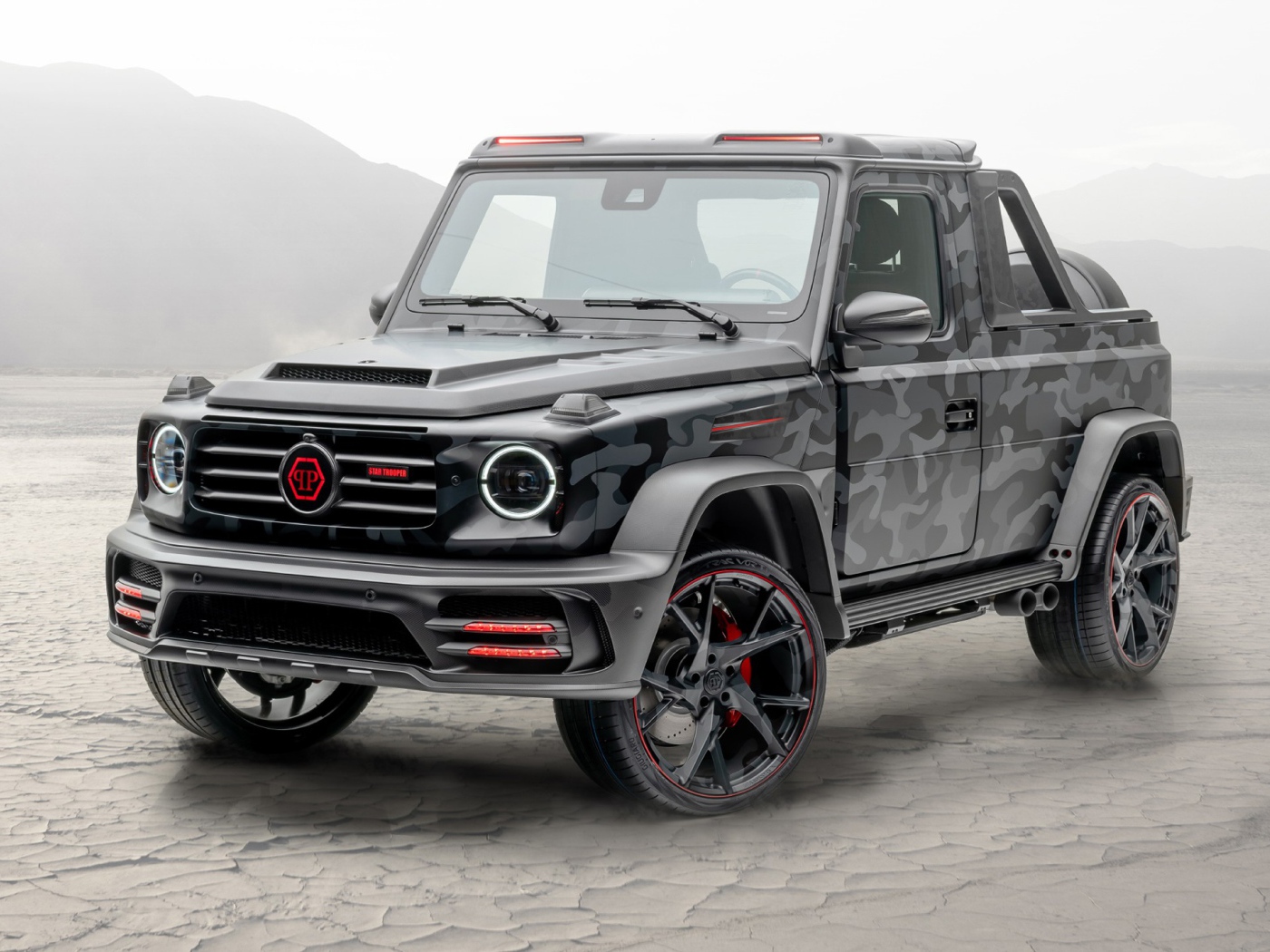 Джип Mansory Star Trooper, 2020 года в горах