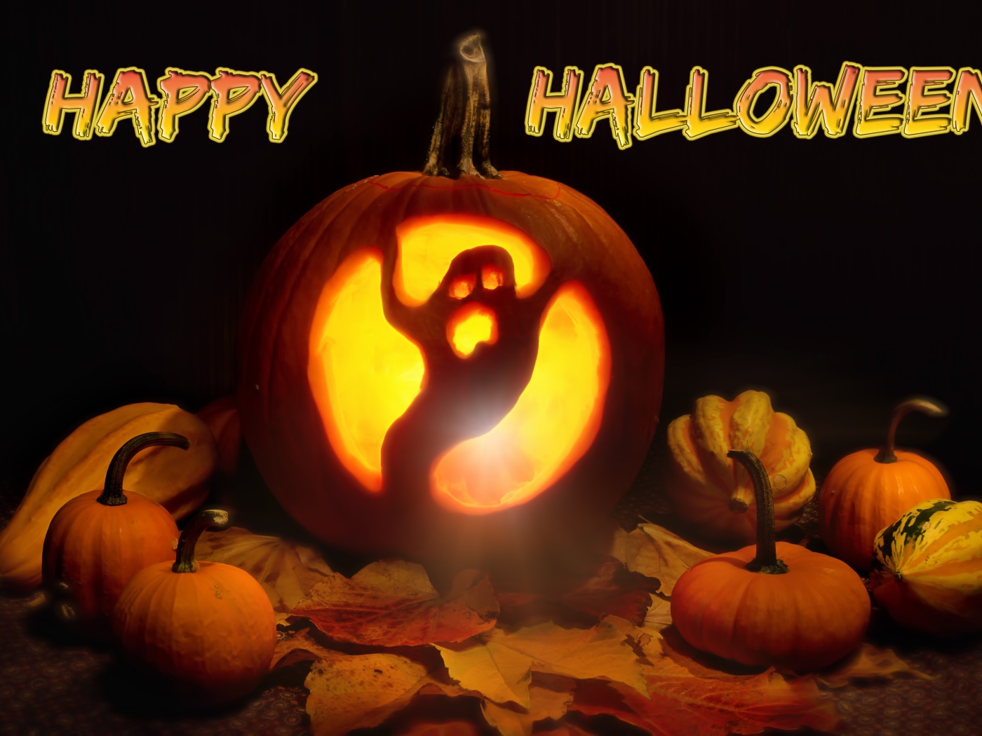 Тыквы с надписью Счастливого Хэллоуина