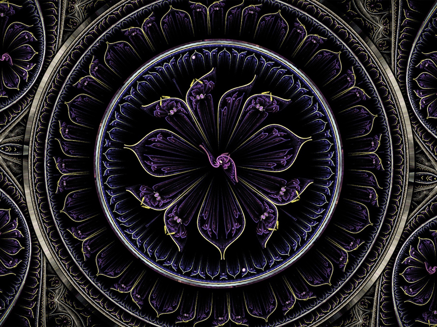 Красивый фиолетовый фрактальный рисунок с золотыми линиями