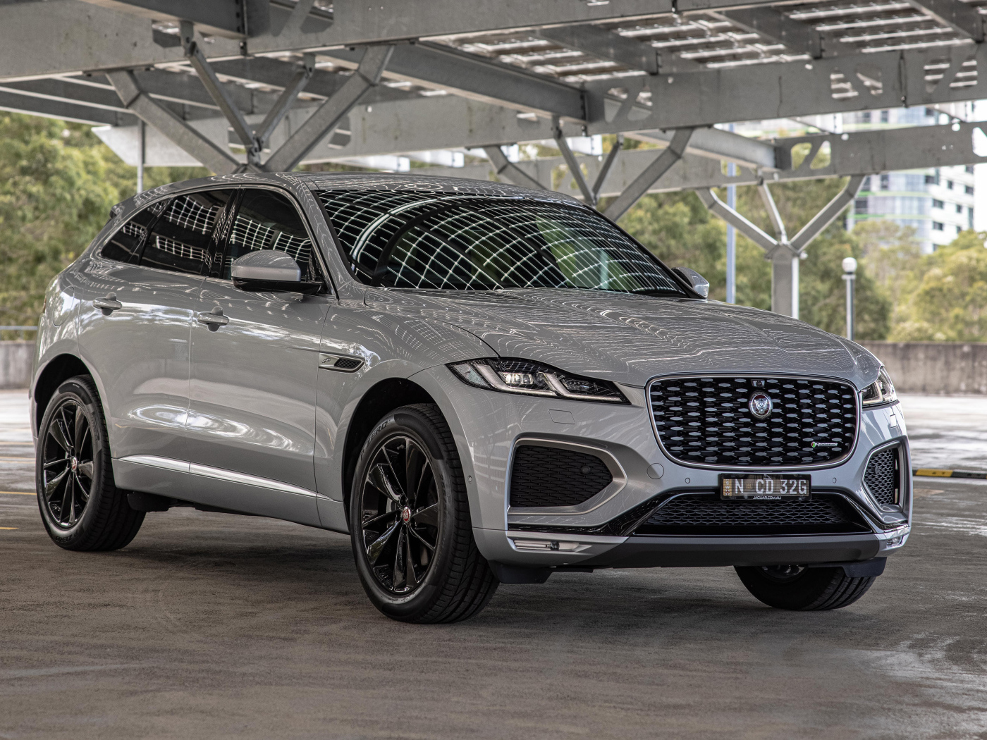 Кроссовер Jaguar F-Pace P250 R-Dynamic, 2021 года