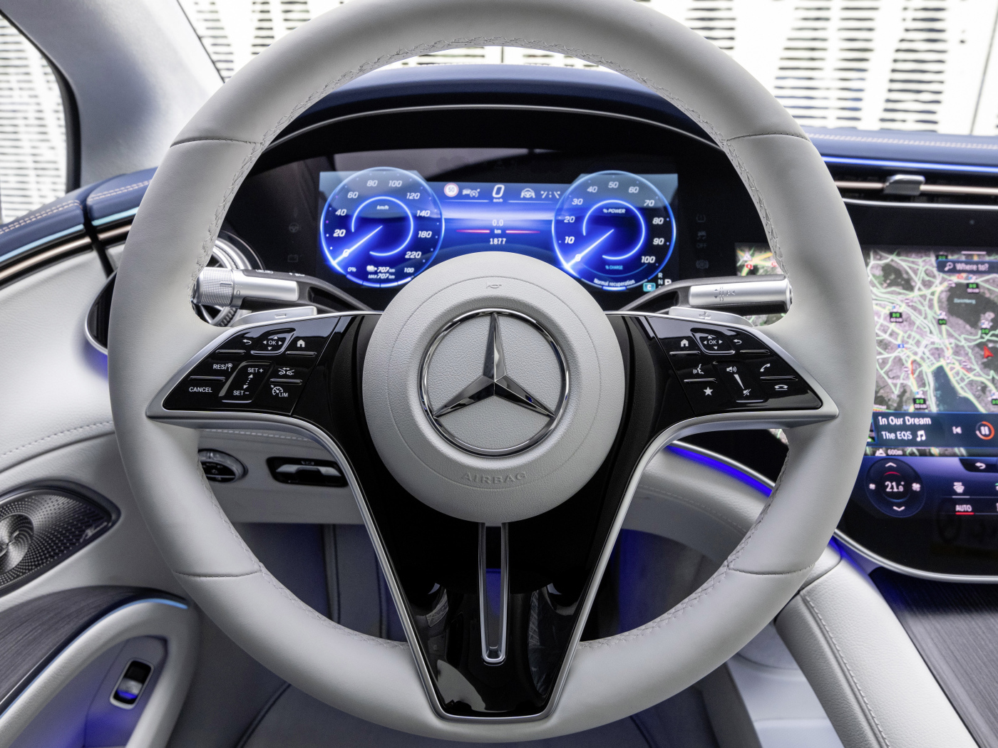 Руль автомобиля Mercedes-Benz EQS 450+ AMG Line 2021 года