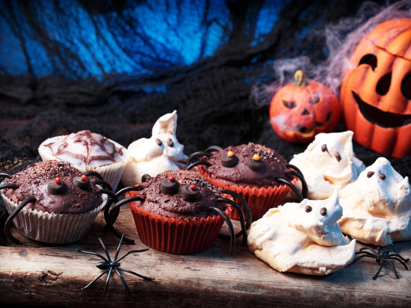 Страшные кексы на праздник Хэллоуин