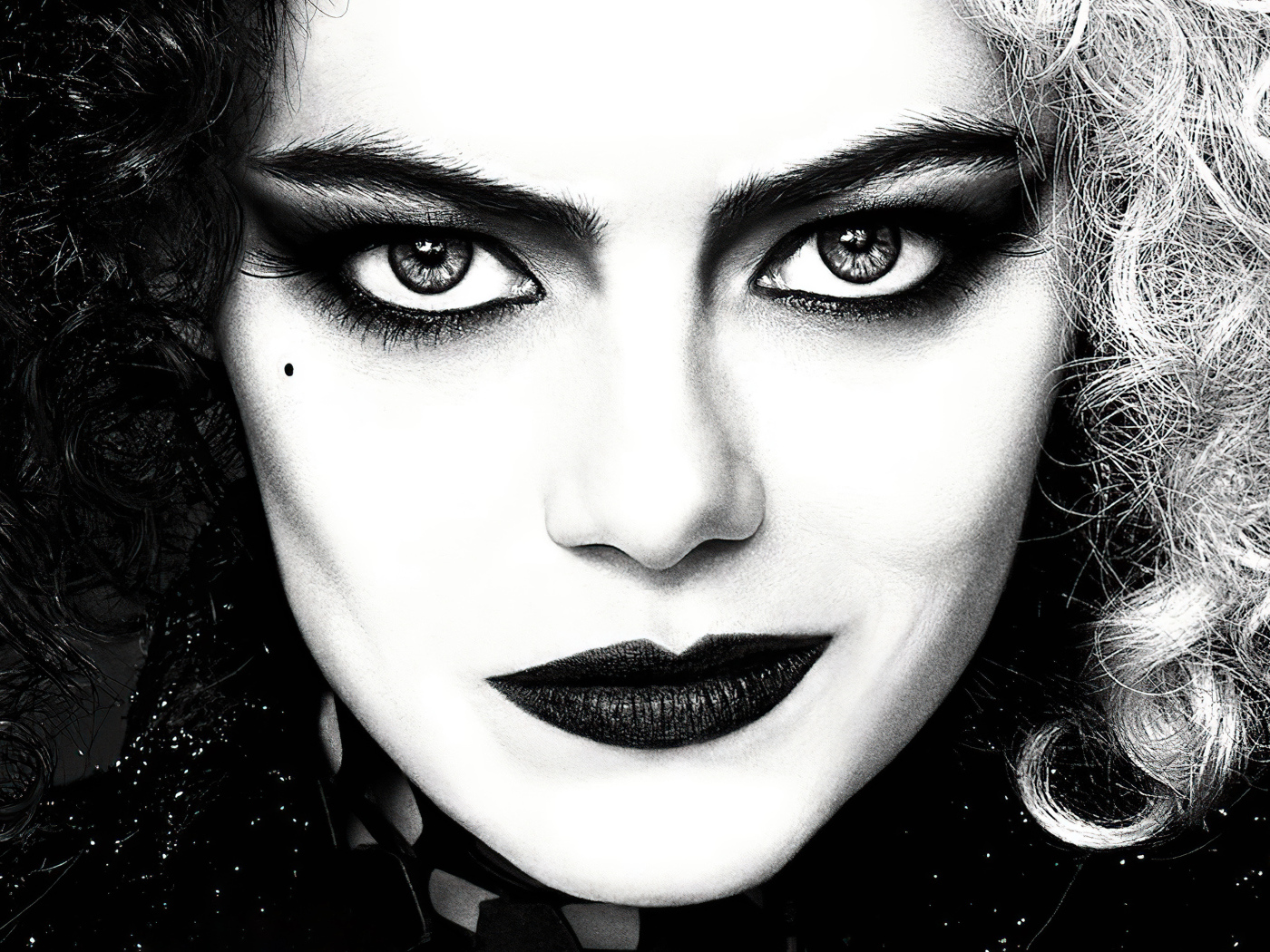 Круэлла персонаж нового фильма, 2021