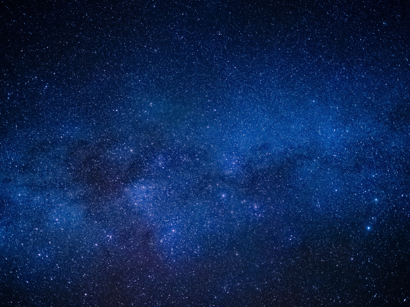 Красивое звездное небо ночью