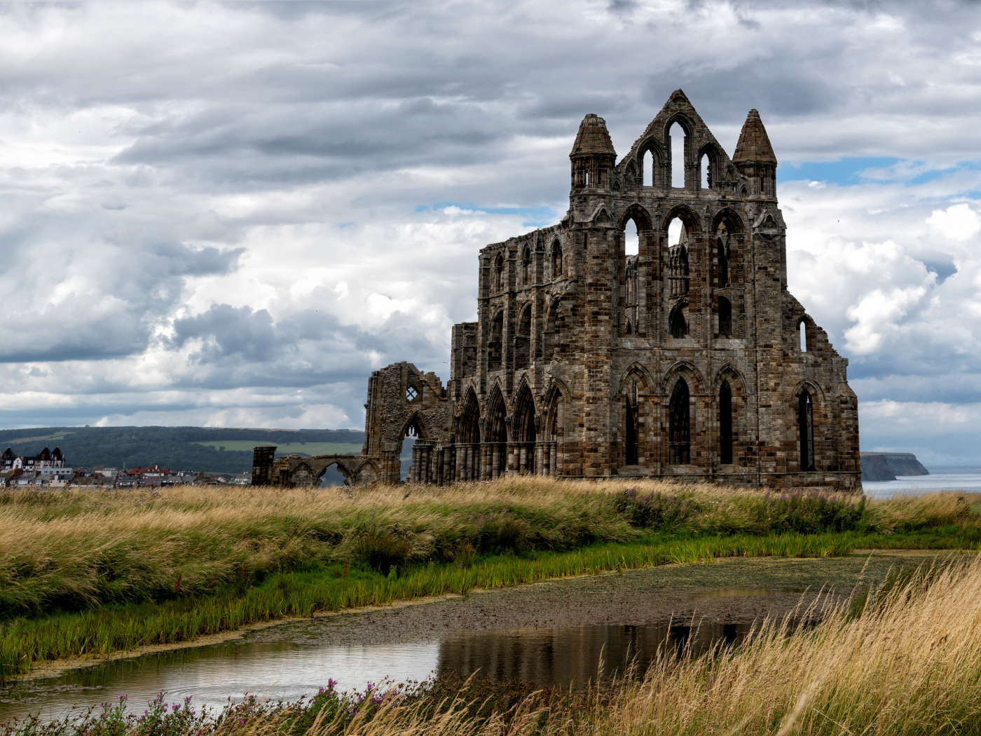 Монастырь Аббатство Уитби, Англия