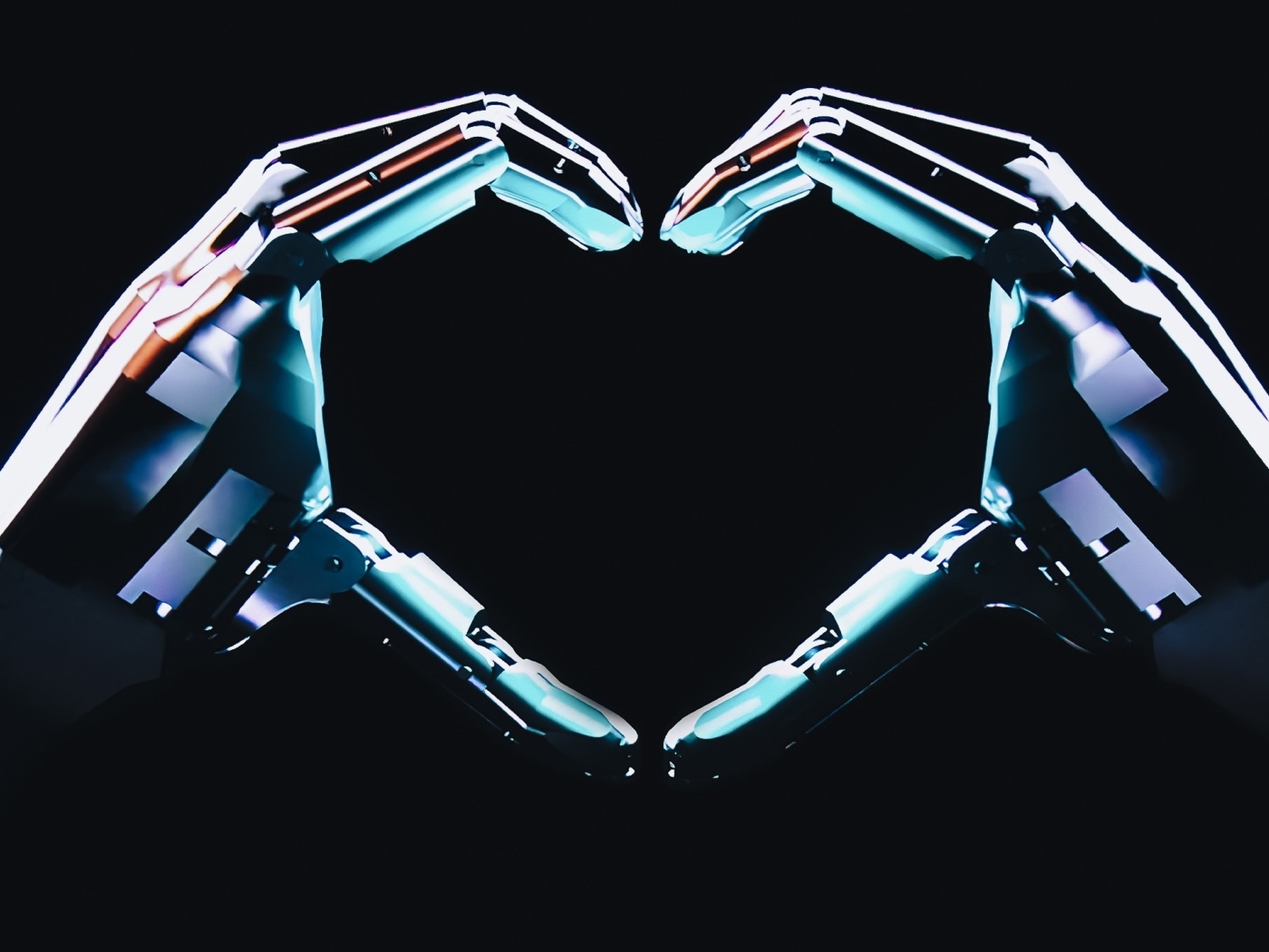 Робот делает сердце руками