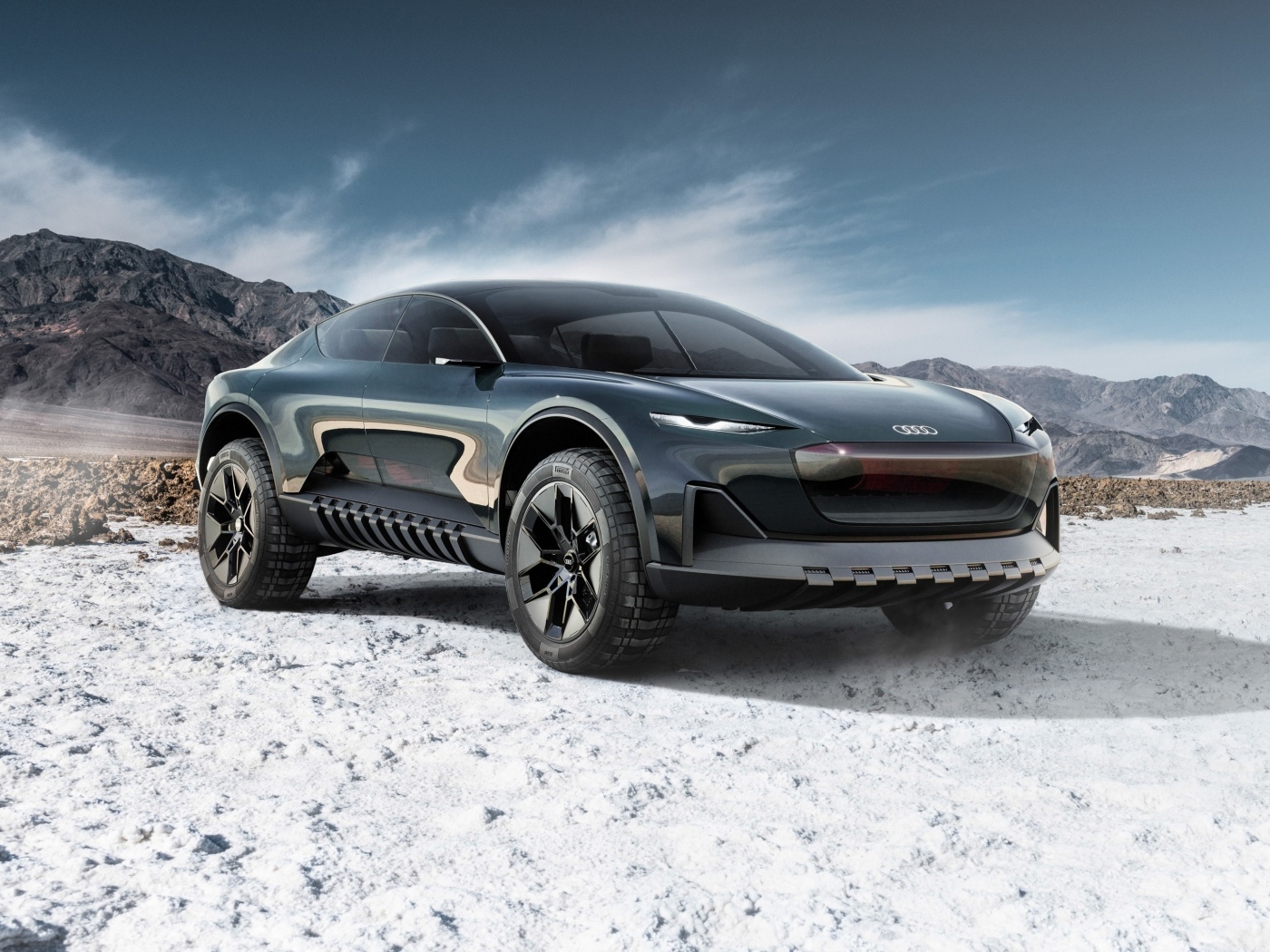 Внедорожник Audi Activesphere в горах