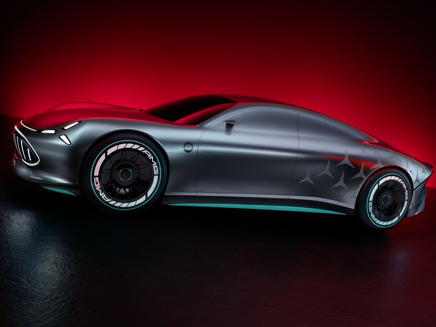 Автомобиль Mercedes Vision AMG Concept  на красном фоне