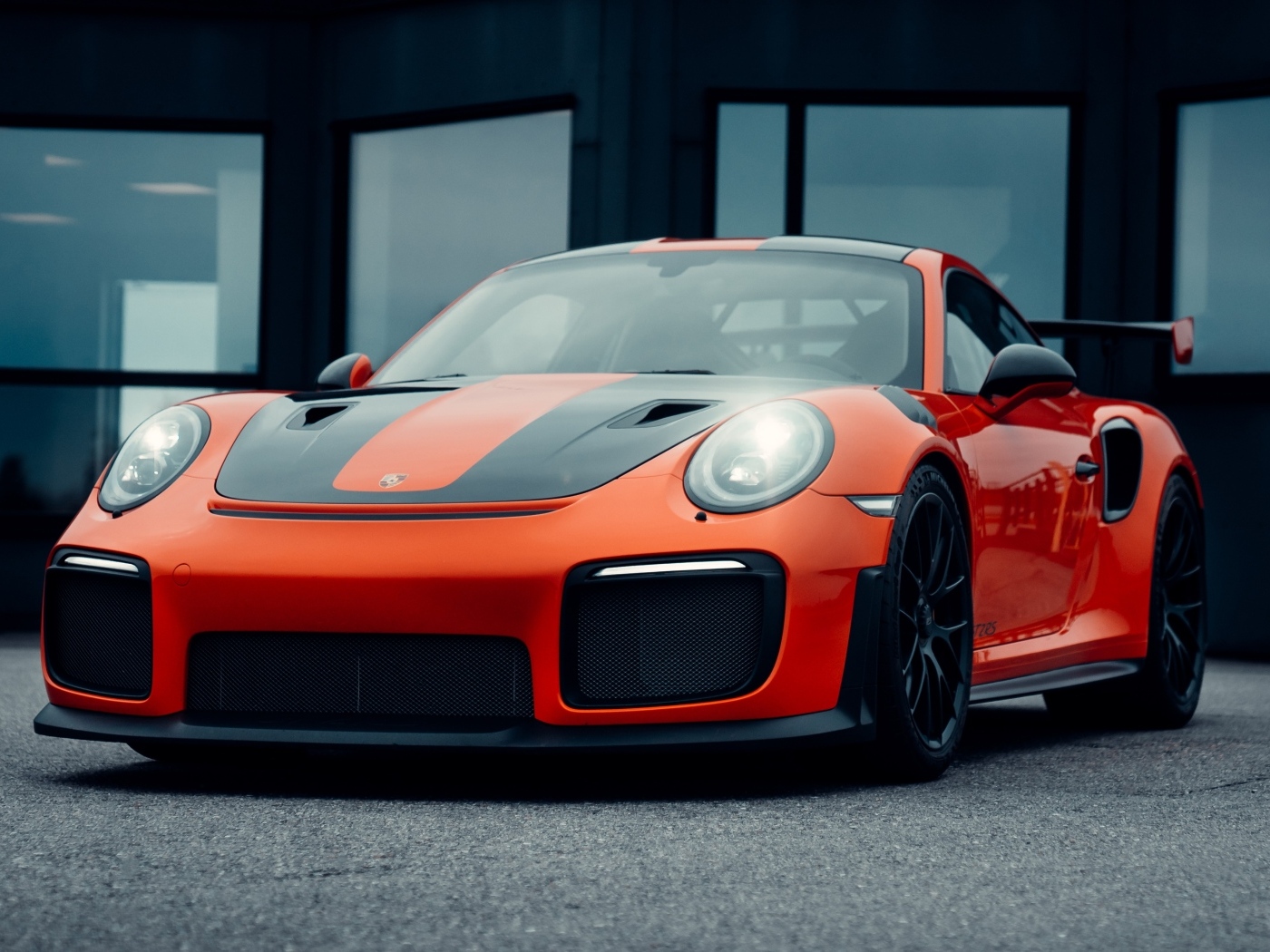 Автомобиль Porsche 911 GT2 RS
