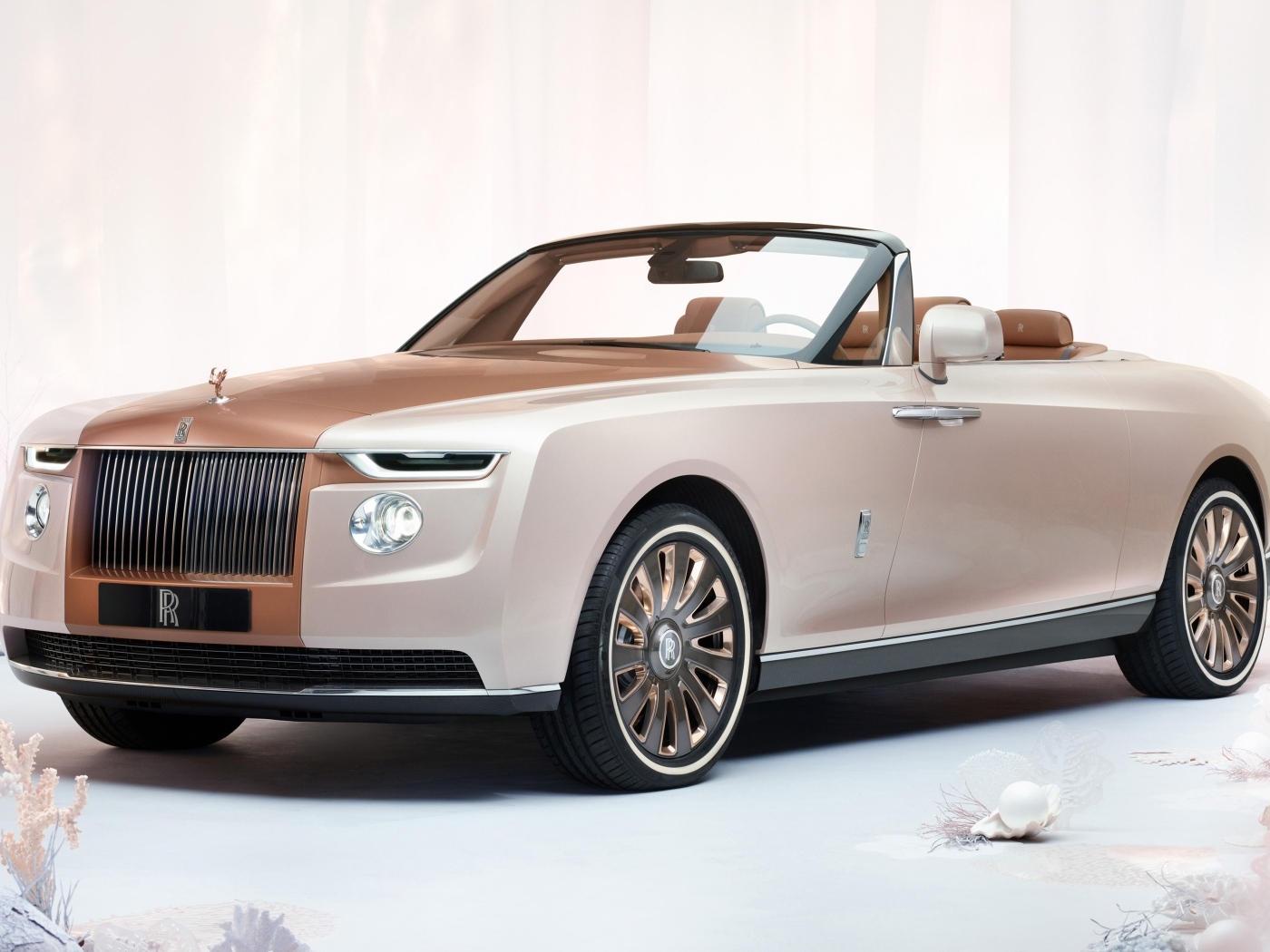 Автомобиль кабриолет Rolls-Royce Boat Tail