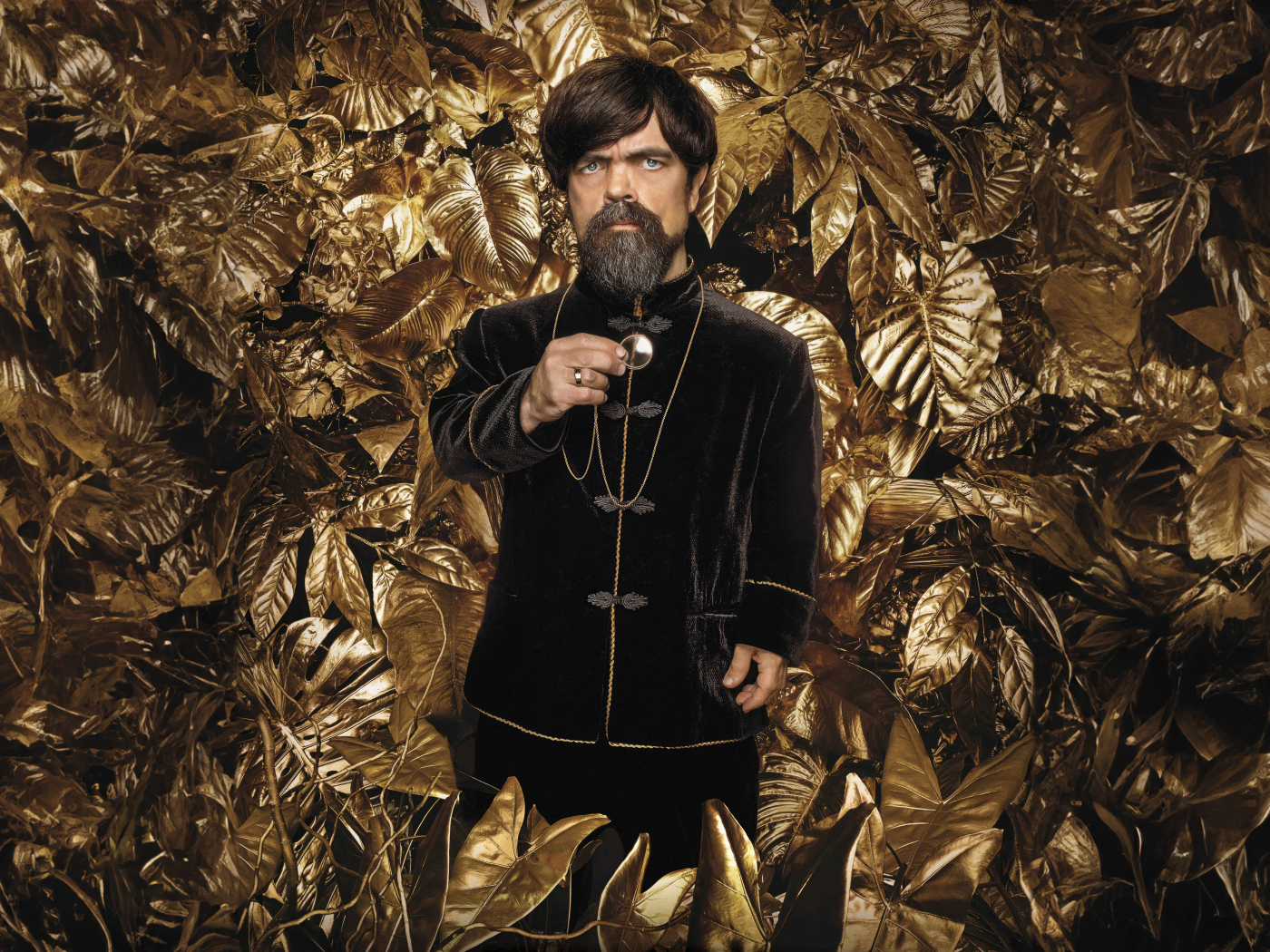Актер Питер Динклэйдж в фильме Голодные игры: Баллада о змеях и певчих птицах, 2023