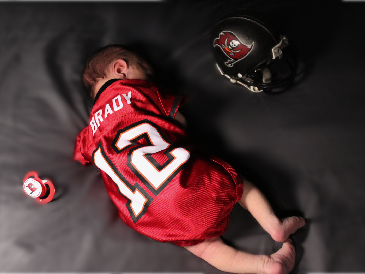 Маленький будущий футболист