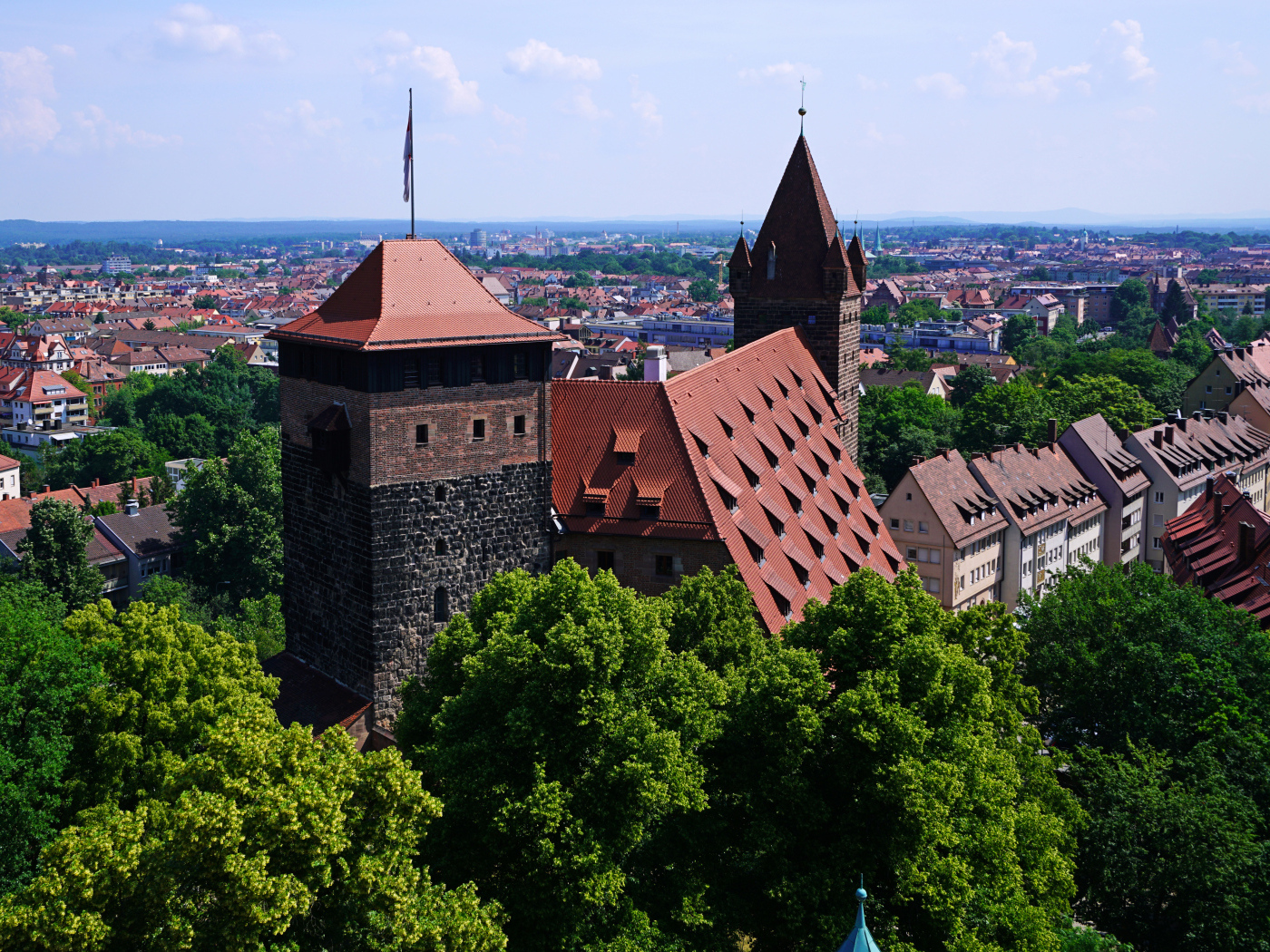 Старинная башня Башня Синвелл, Нюрнберг, Германия