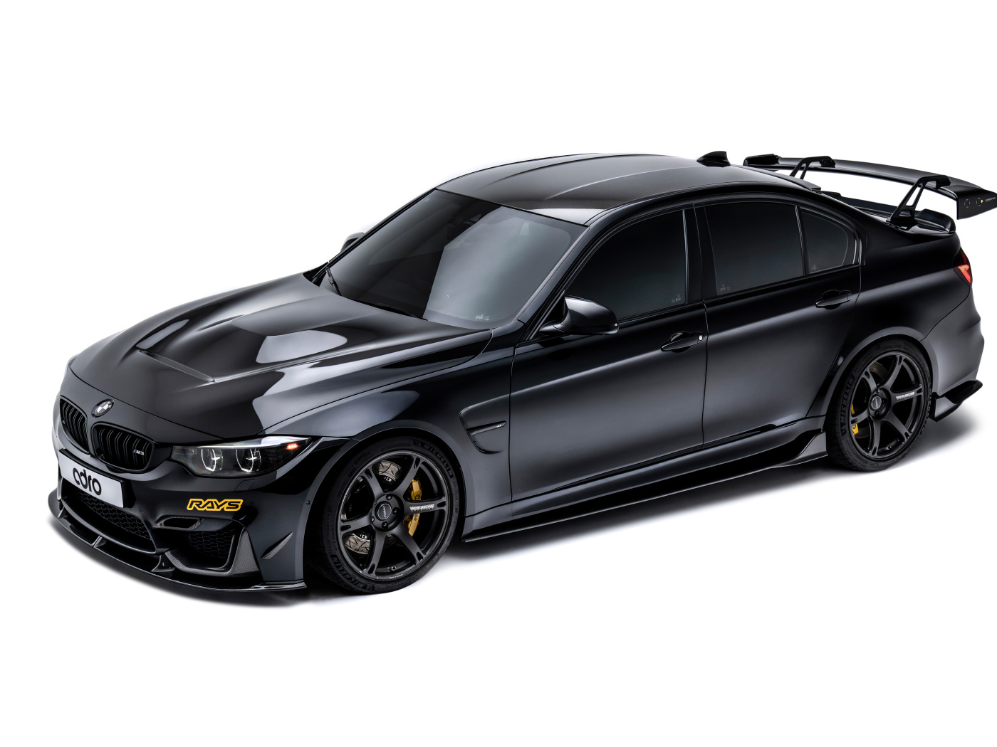 Черный автомобиль  BMW M3